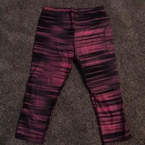 Capri workout pants